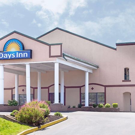 Days Inn By Wyndham Lexington Εξωτερικό φωτογραφία